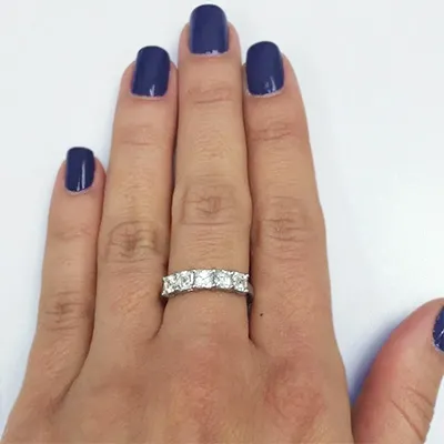 Platinum Perfect Anniversary Gift Idea For Your Wife In Santa Clara jewelry store near me