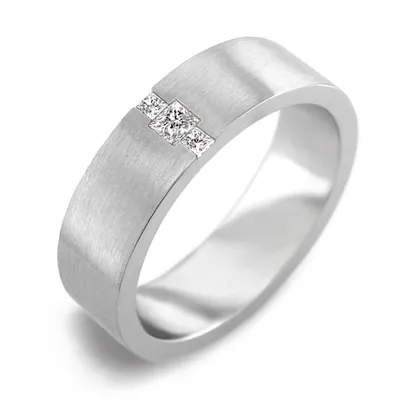 White Gold Elegant And Stylish Men's Diamond Wedding Ring