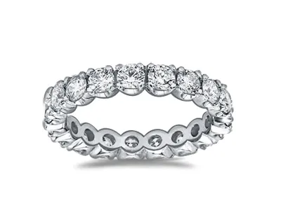 White Gold Beautiful Matching Wedding Band For Your Engagement Ring