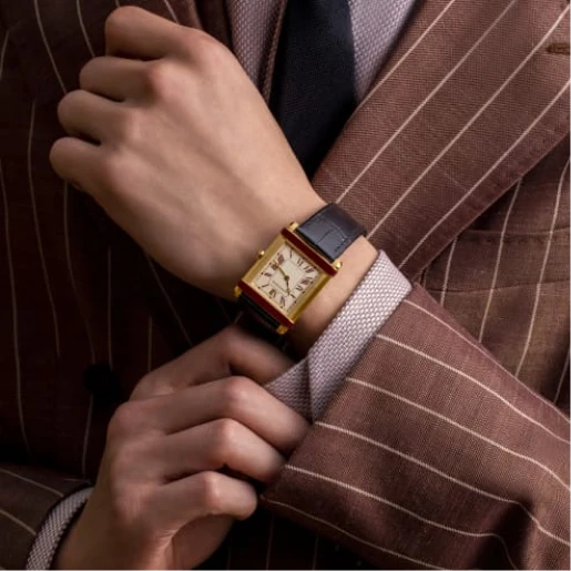 Luxury Watch Battery Reserve