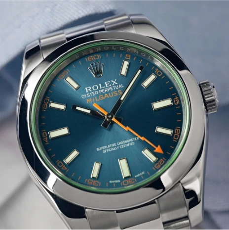 storing watches in watch winders