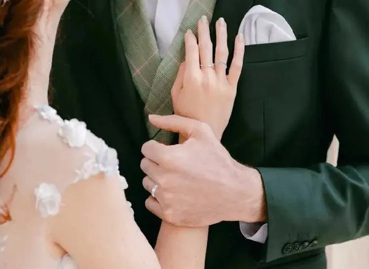 men wedding rings at chicago jeweler near me