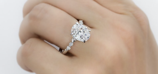 white gold diamond ring for women