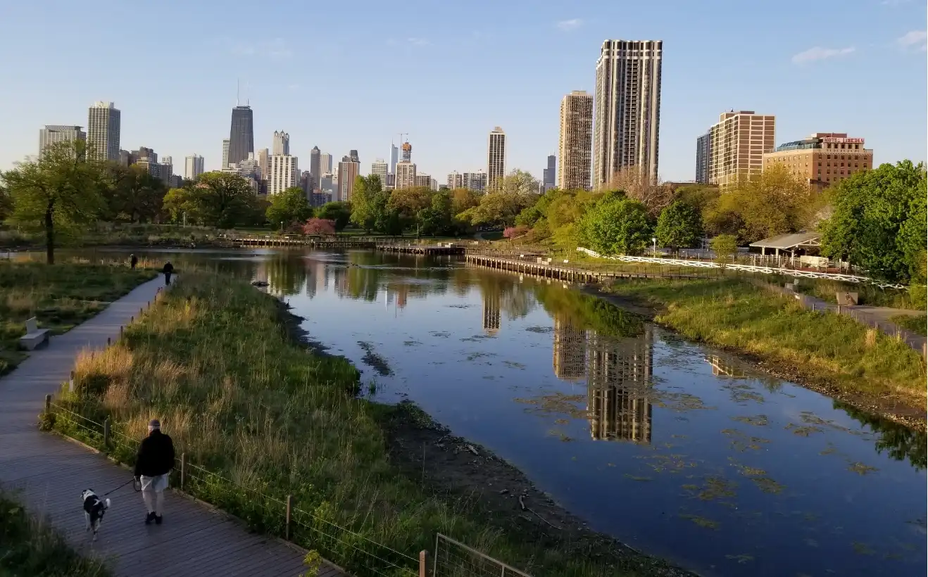 The Most Romantic Place in Chicago: Propose at Lincoln Park with an engagement ring from the best jeweler in town