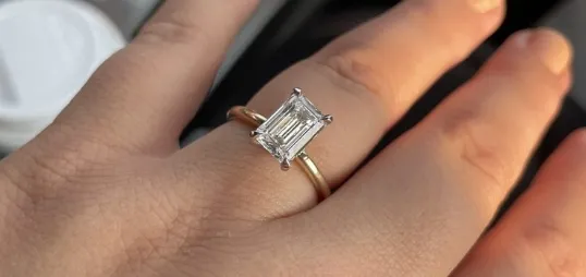 emerald cut engagement ring