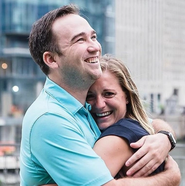 chat with a real sales representative online