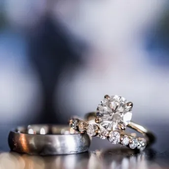 difference between a bridal ring set and a wedding ring set
