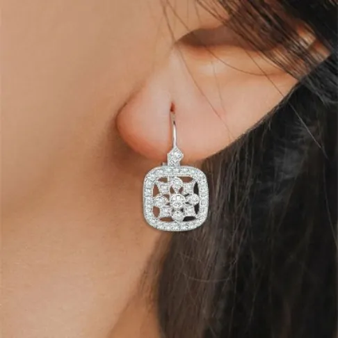 earrings touchs the sparkle of your everyday outfits